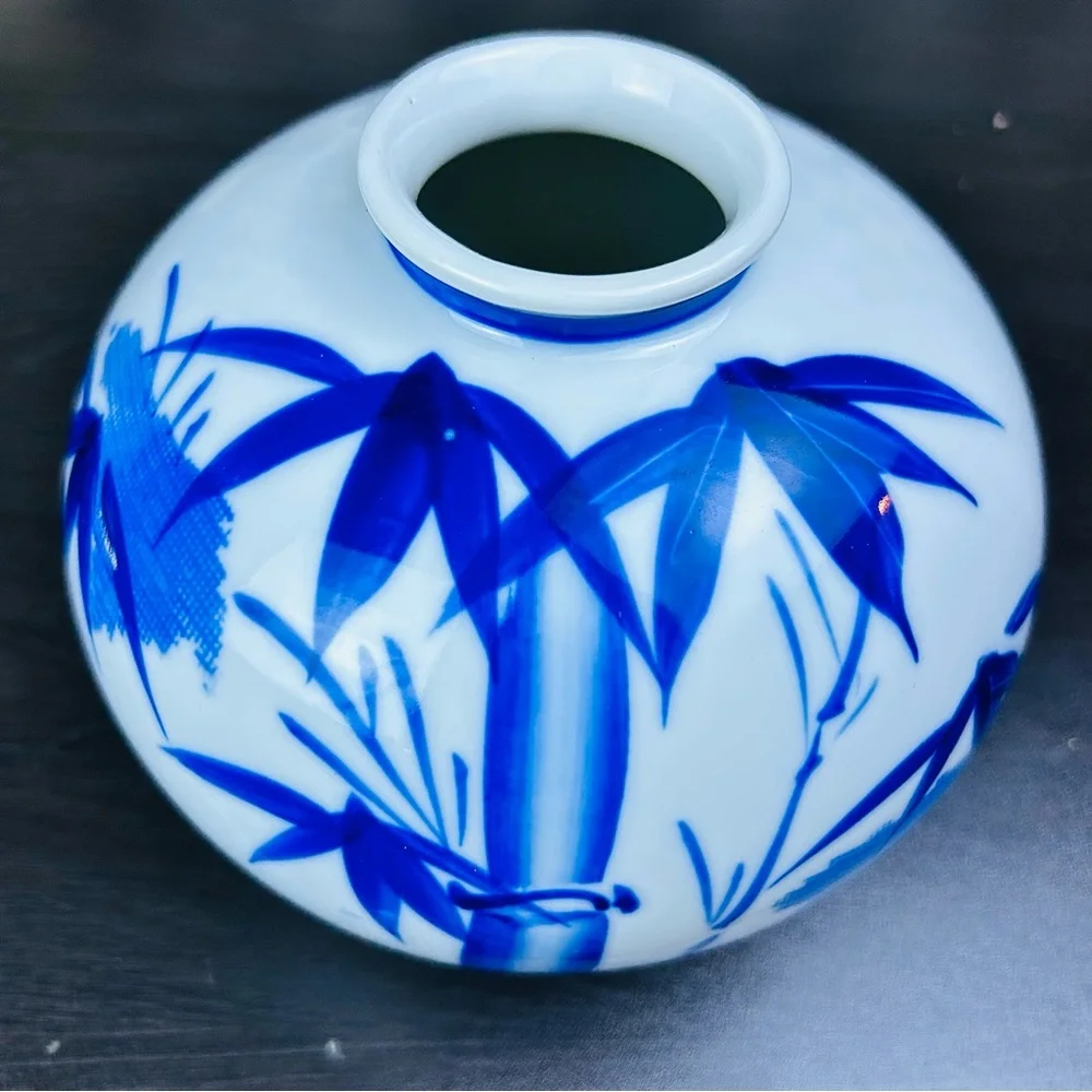 Blue White Porcelain Bamboo Vase Chinoiserie 6.5”‎ Grandmillenial Japan Decor